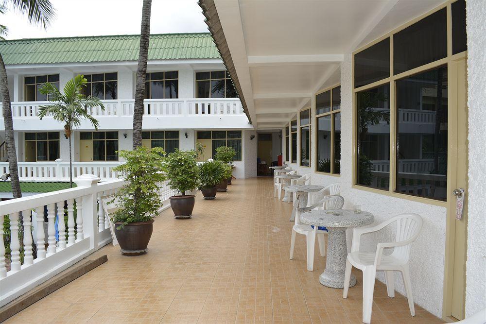 外籍酒店 Patong 外观 照片