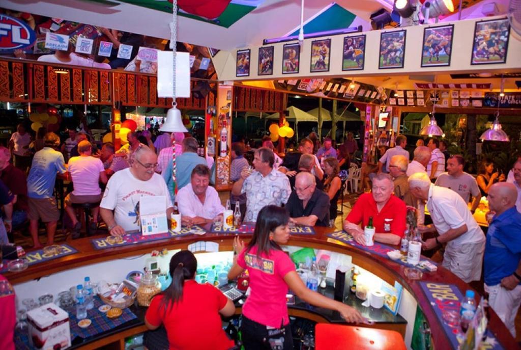 外籍酒店 Patong 外观 照片